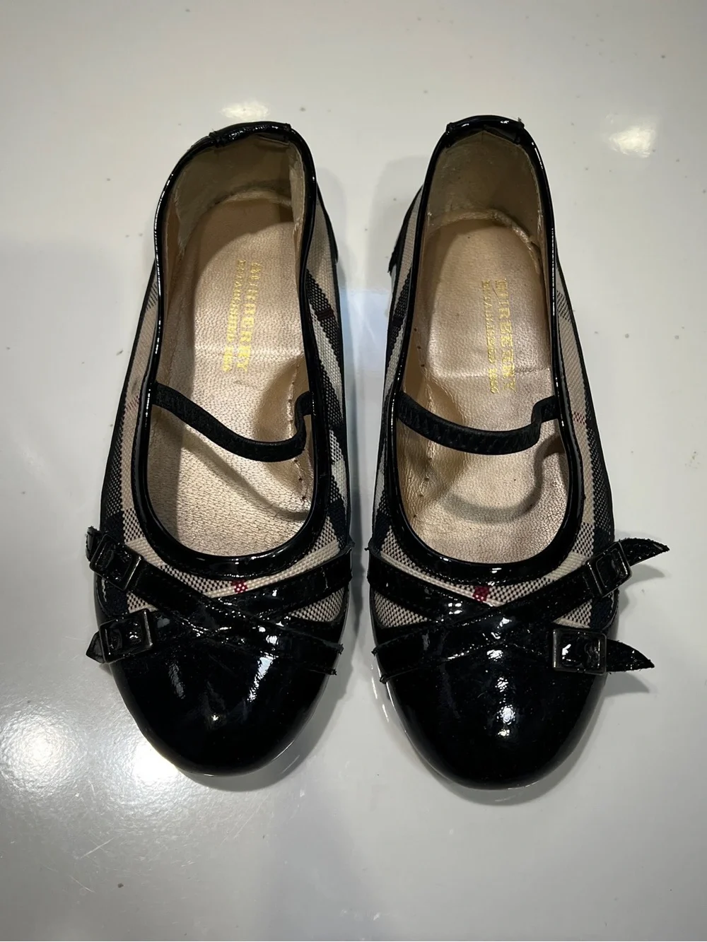 Burberry Black Patent Girls' Mary Jane Flats with Bow Trim
